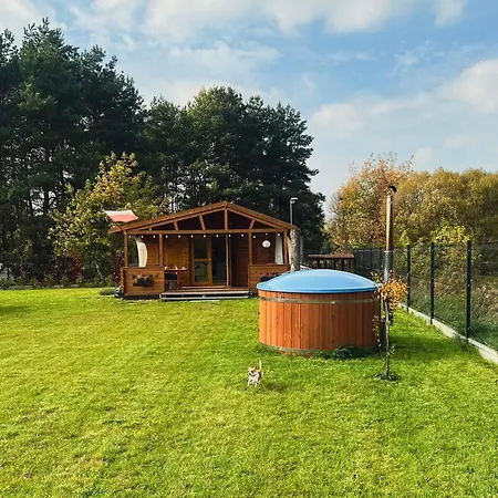 Domek Letniskowy Z Jacuzzi Nad Rzeka Bzura Zukow  Exterior photo