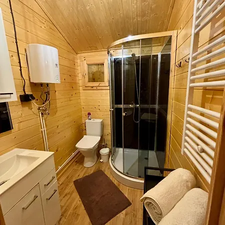 Domek Letniskowy Z Jacuzzi Nad Rzeka Bzura Zukow  Exterior photo