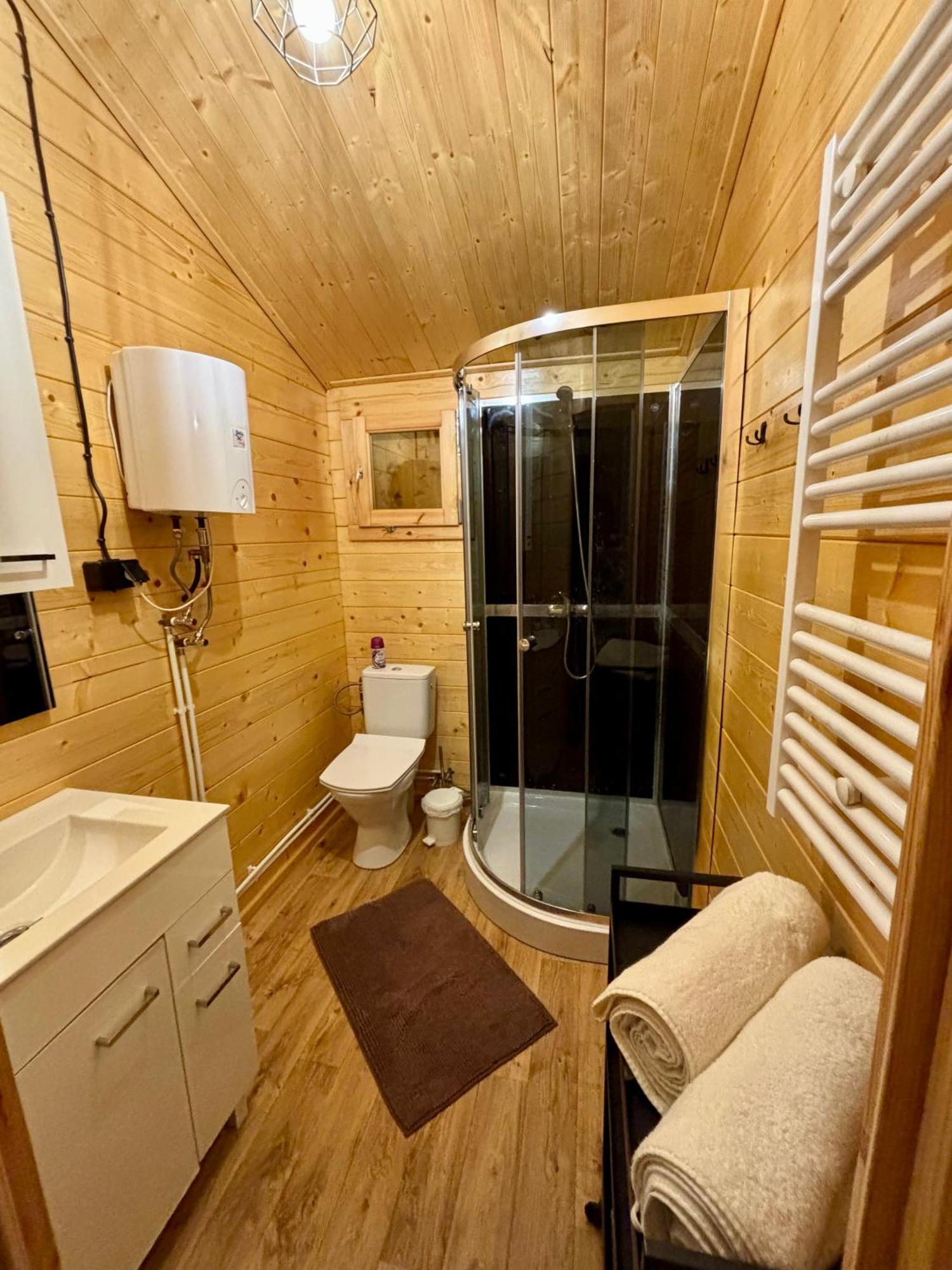 Letniskowy Z Jacuzzi Nad Rzeka Bzura * Zukow (Sochaczew)